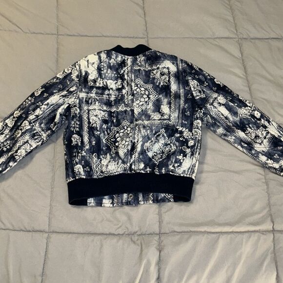 Girls 4/5 art class quilted floral button jacket - Picture 3 of 3